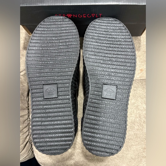 Strangecvlt Slip on Sneakers - Picture 4 of 7